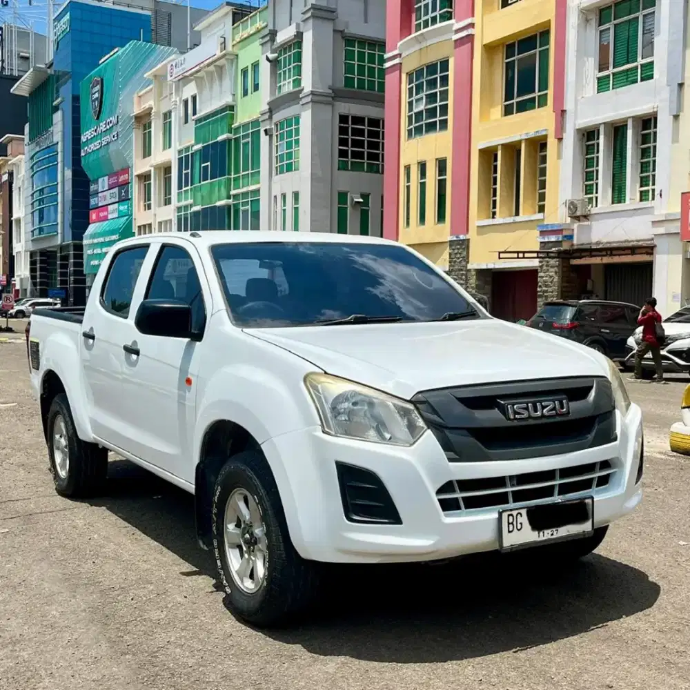 Isuzu D-Max 2017 4x4 DC MT Manual Diesel Putih