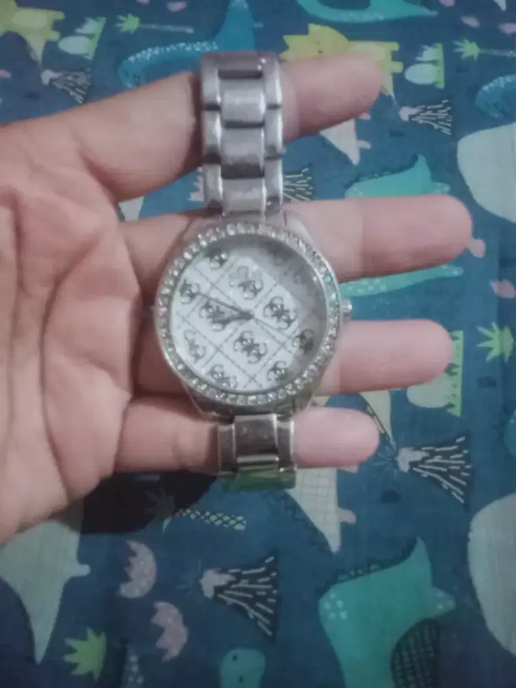 Jual jam guess mm nego