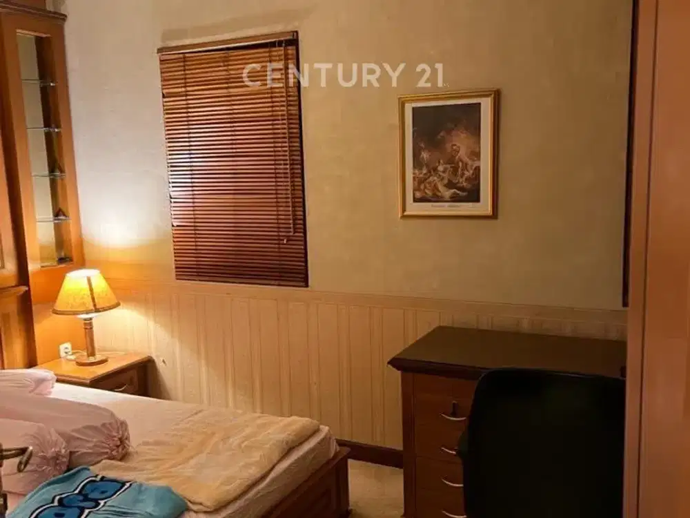 1. Investasi Premium! ApartemenMajesty Dengan Fasilitas Lengkap&