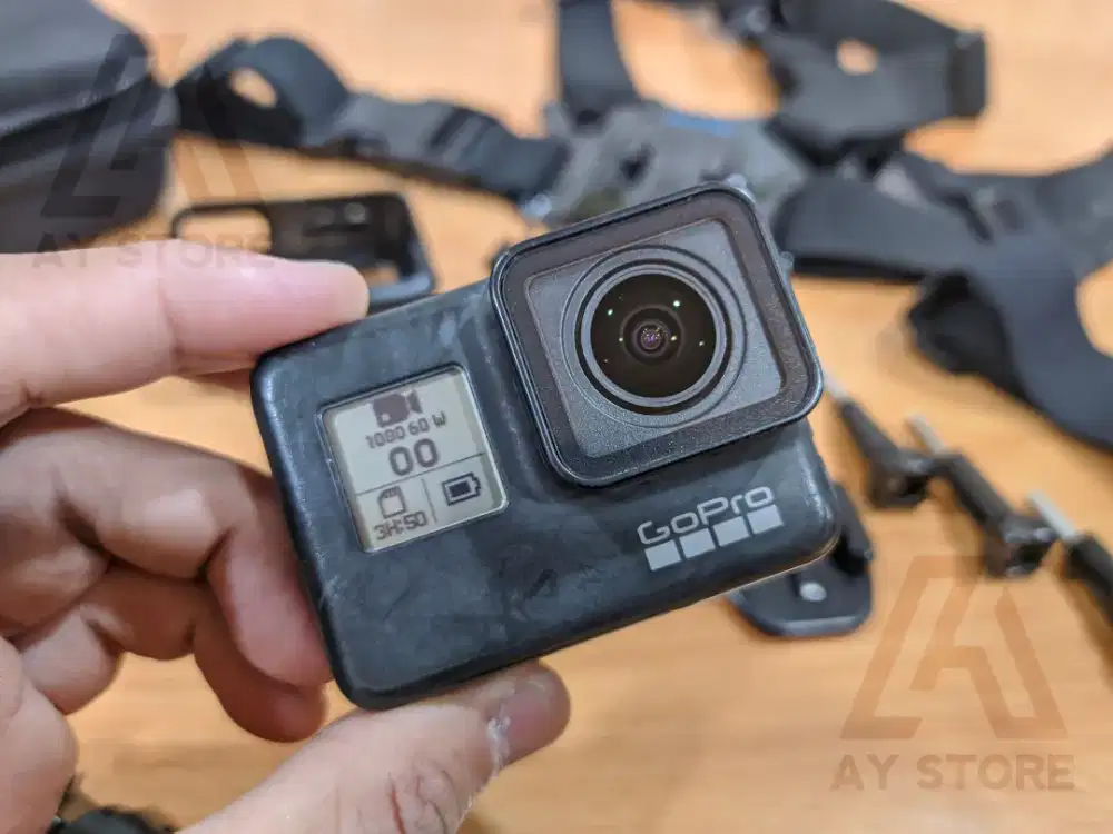 GoPro Hero 7 black second banyak bonus