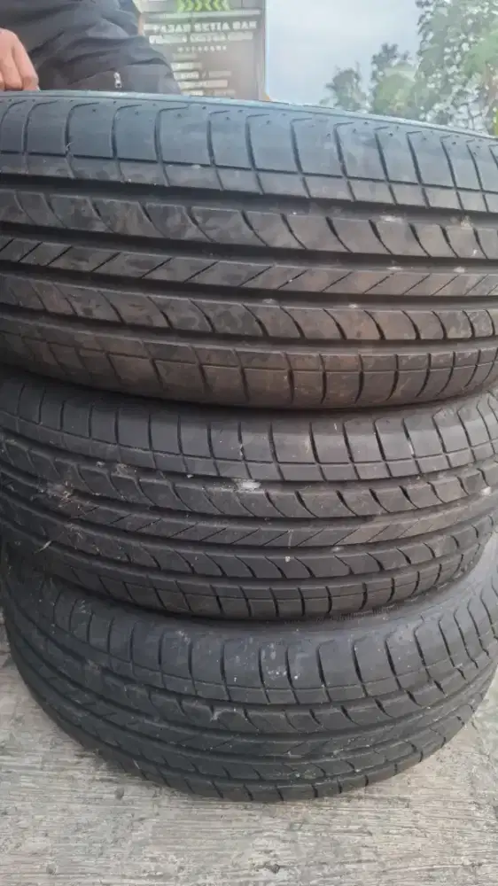 DIJUAL BAN SECOND COPOTAN WULLING 185/60/15