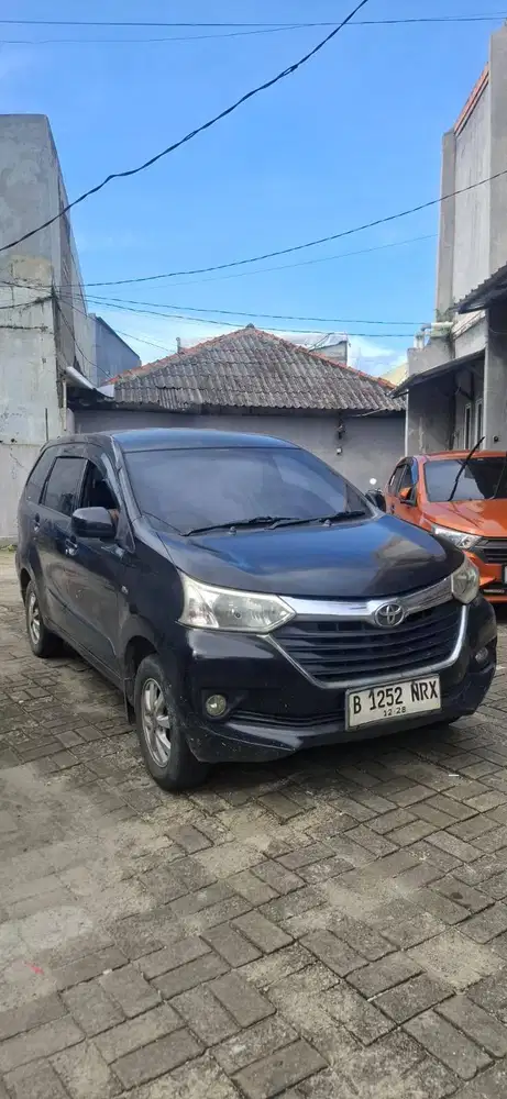 Dijual cepat toyota avanza  G 2018 manual plat B genap