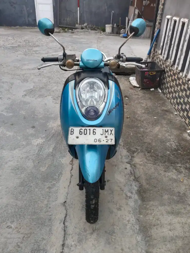 Honda Scoopy th 2012 plat 2027 mesin halus