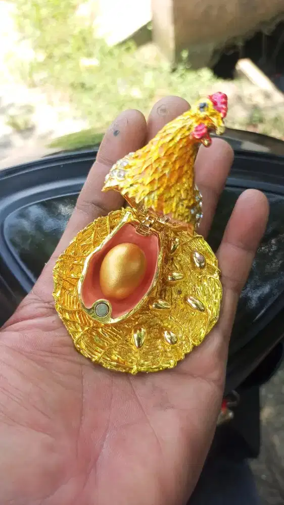 Pernak pernik hiasan