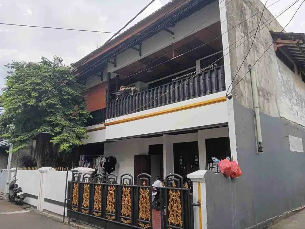Rumah 2 Lantai di Jatiwaringin Pondok gede Bekasi kota