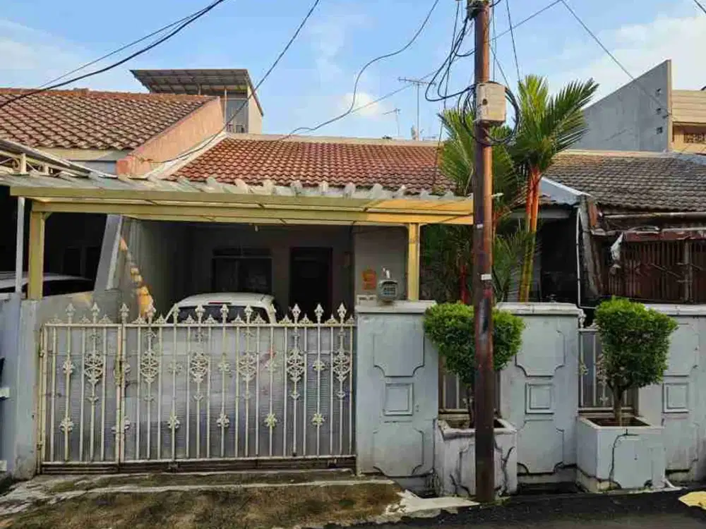 Rumah Dalam Komplek Full Furnished Di Pondok Bambu Jaktim