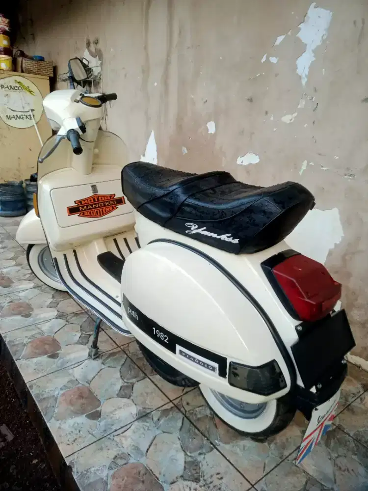 Vespa ps putih cantik
