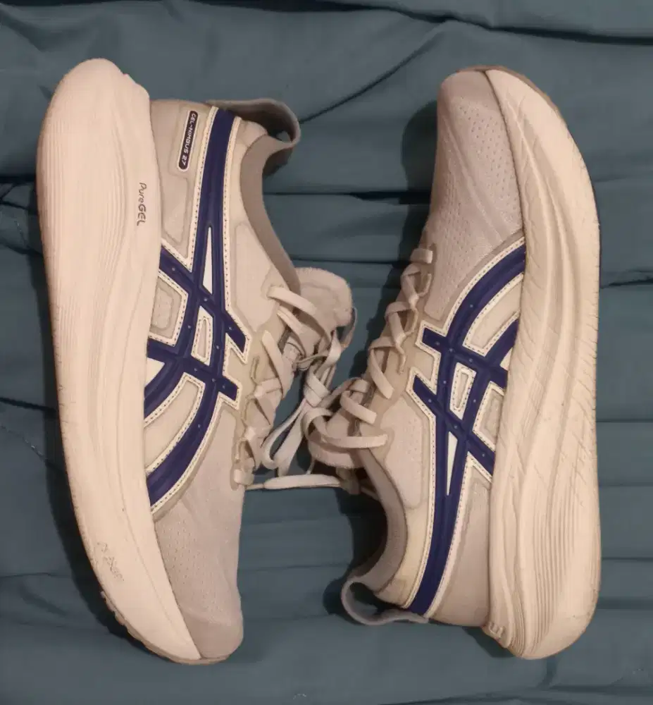 SEPATU OLAHRAGA 'asics original'