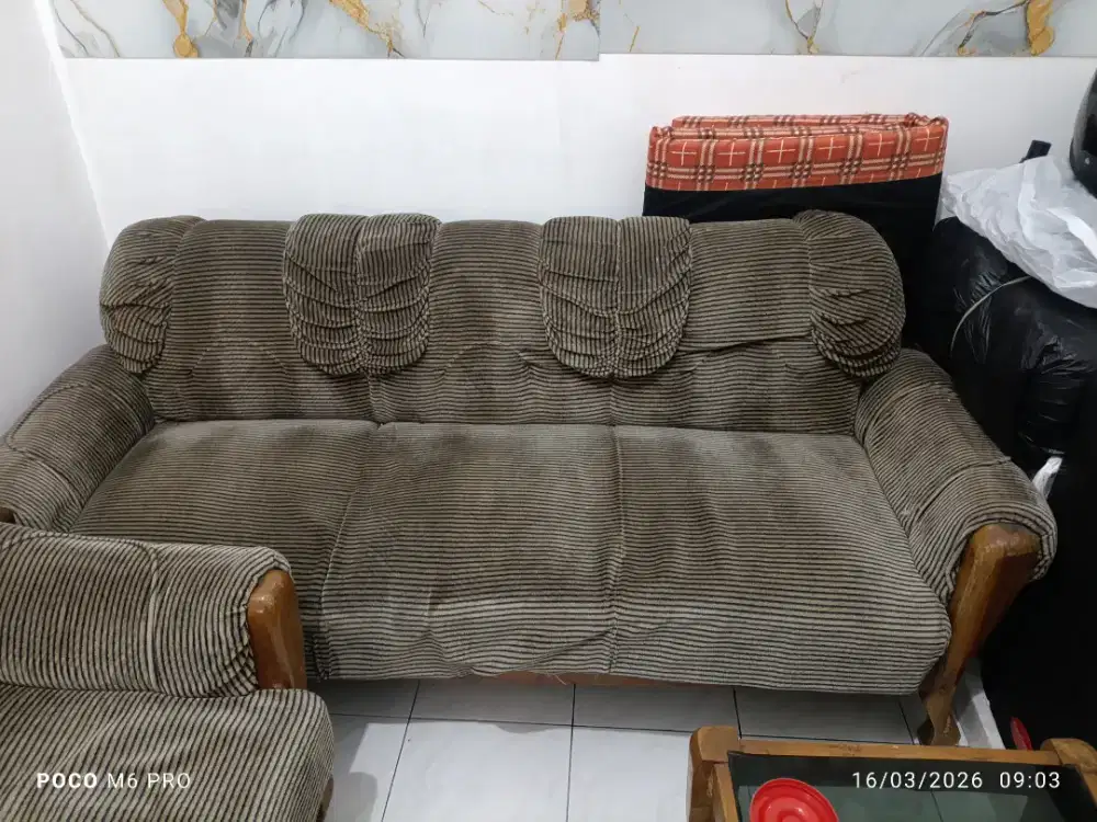 Kursi dijual murah saja