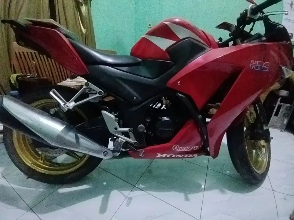 CBR 150R tahun 2014