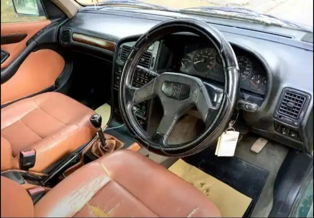 PEUGEOT 405 STI - Rusak