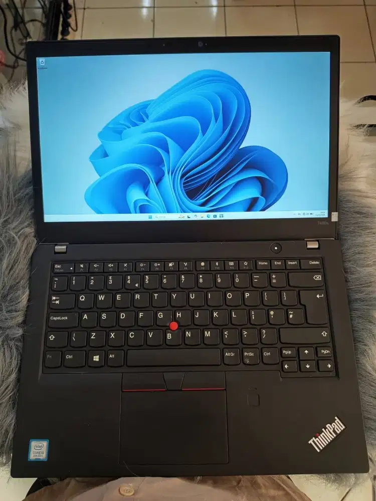 Laptop Lenovo ThinkPad T480s Touchscreen Core i5 GEN 8 Ram 8GB SSD 256