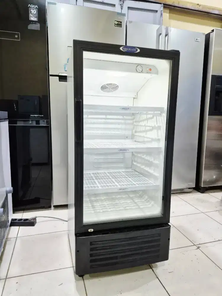 SHOWCASE FRIGIGATE MULUS 1,850 SAMA ANTAR