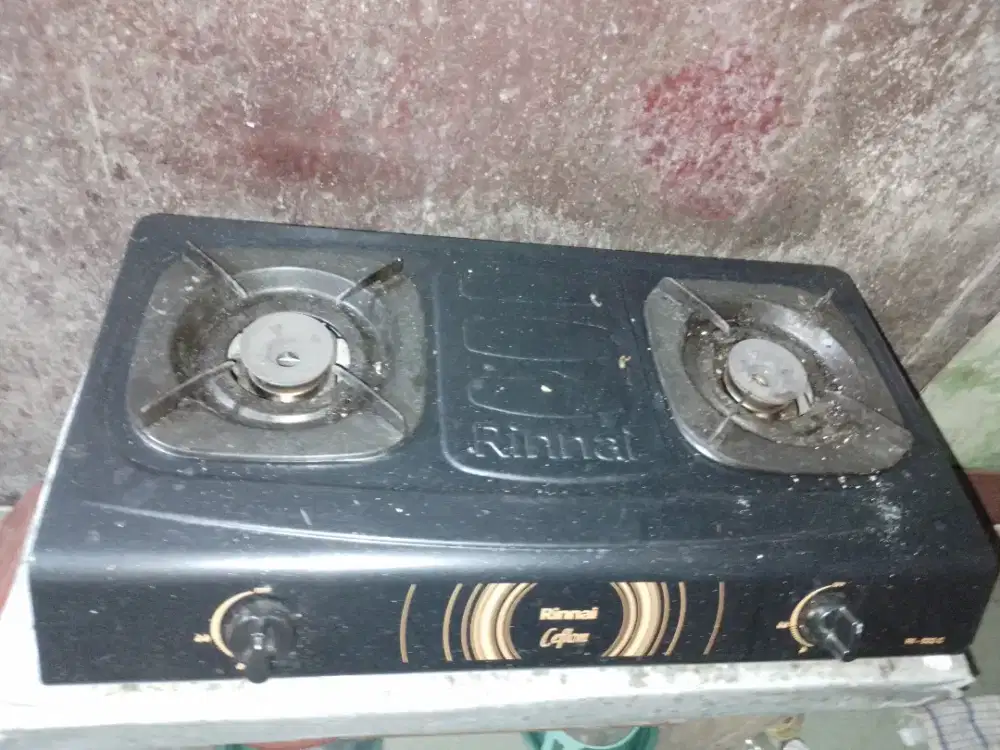 Kompor gas 2 tungku merek rinnai