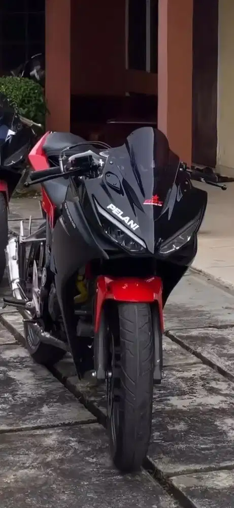 JUAL CEPAT CBR 150R