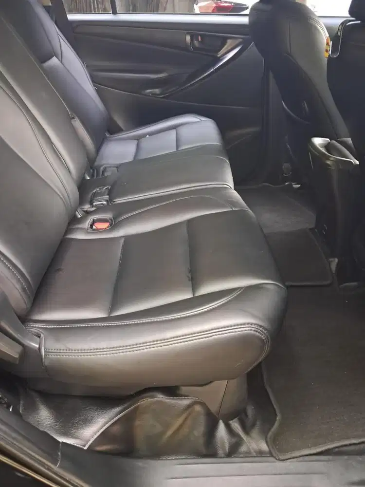 Innova TRD 2020 Diesel Hitam Km 165rb Pajak Hidup