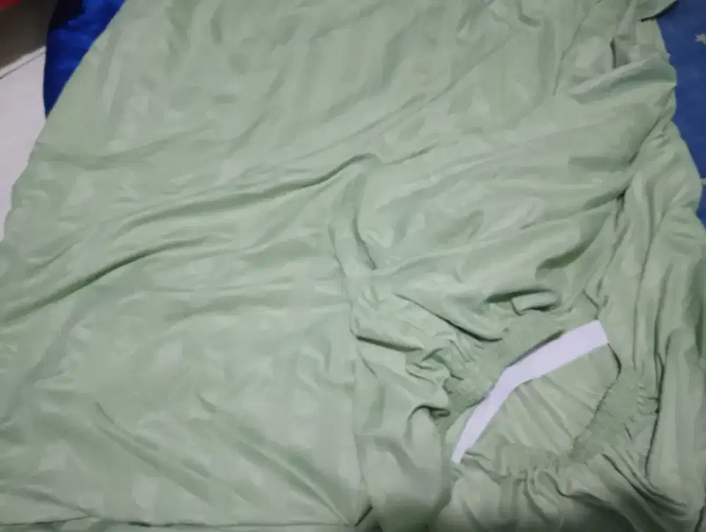 Sprei Ukuran 180x200