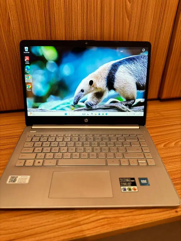 Laptop HP 14s RAM 8GB SSD 256GB Like New