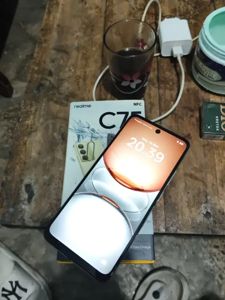 RealmeC75 lengkap dus carging