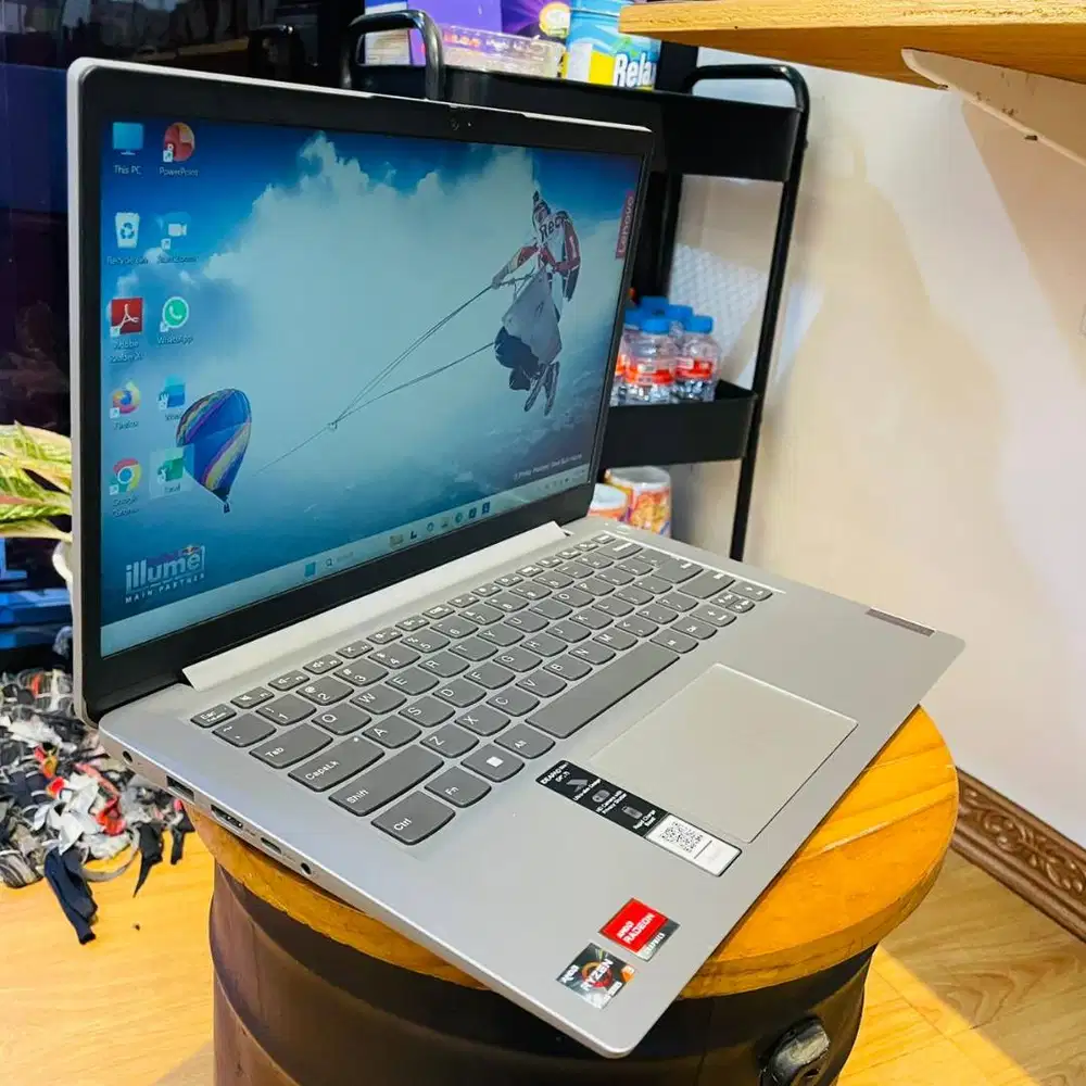 LENOVO IP SLIM1-14AMN7//VGA RADEON GRAPHICS (2GB)