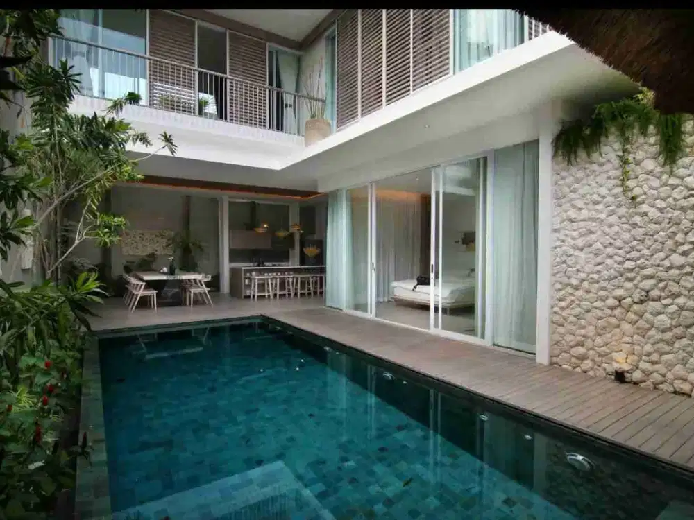 DIJUAL 3 UNIT VILA LUXURY JLN CENDRAWASIH SEMINYAK KUTA BALI