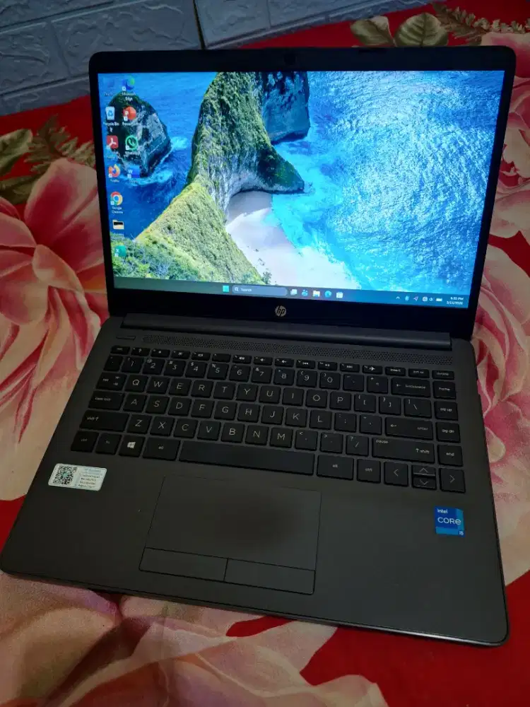 Bismillah dijual laptop hp14 slim core i5gen11 ram 8gb siap pakai