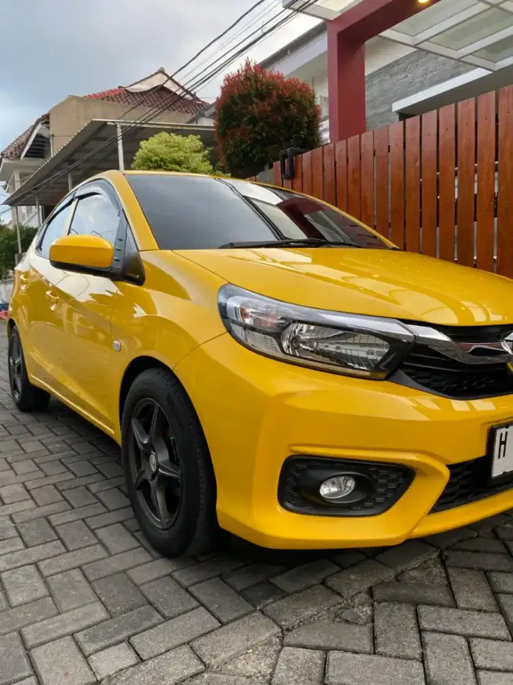 Brio 2024/2023 E Original Istimewa KM20Rb Like New