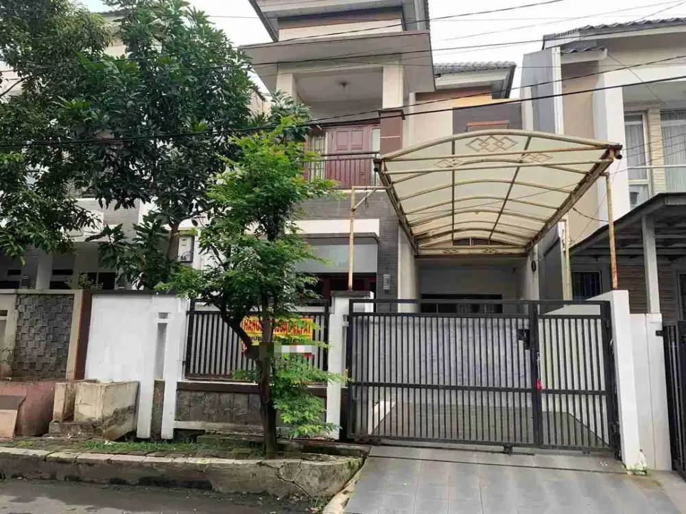 DIJUAL RUGI‼️ RUMAH MEWAH DUA LANTAI DI VILLA TAMAN GALAXY BEKASI