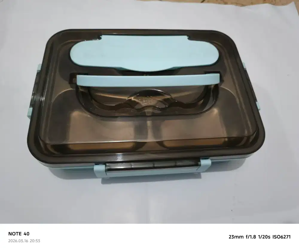 Kotak makan stainless steel sekat 3