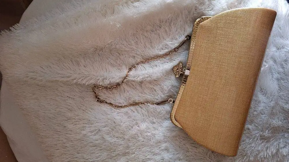 Tas pesta Elizabeth Clutch atau Handbag