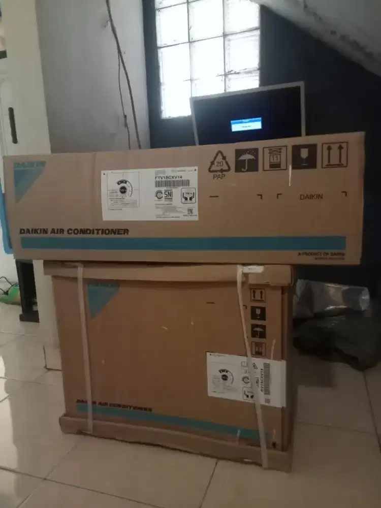 Di jual AC daikin 1/2pk