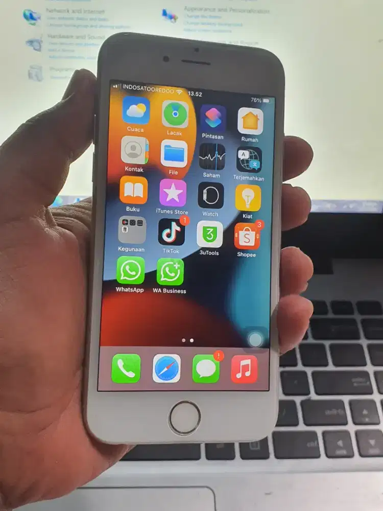 Iphone 6s kapasitas 64gb