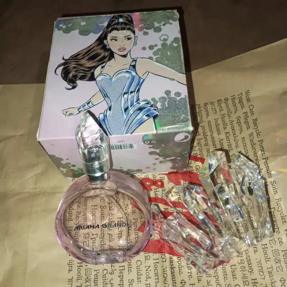 Dijual cepat Dua parfum wanita