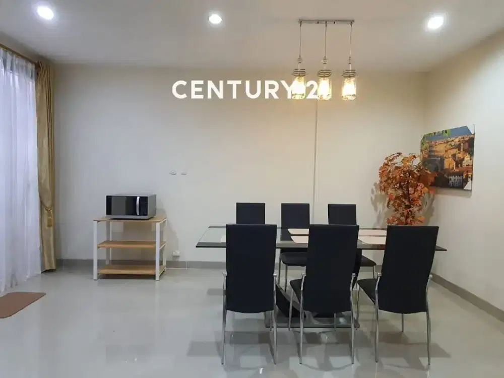 Rumah Bagus 2 Lantai Siap Huni Di Cluster Cosmo Estate