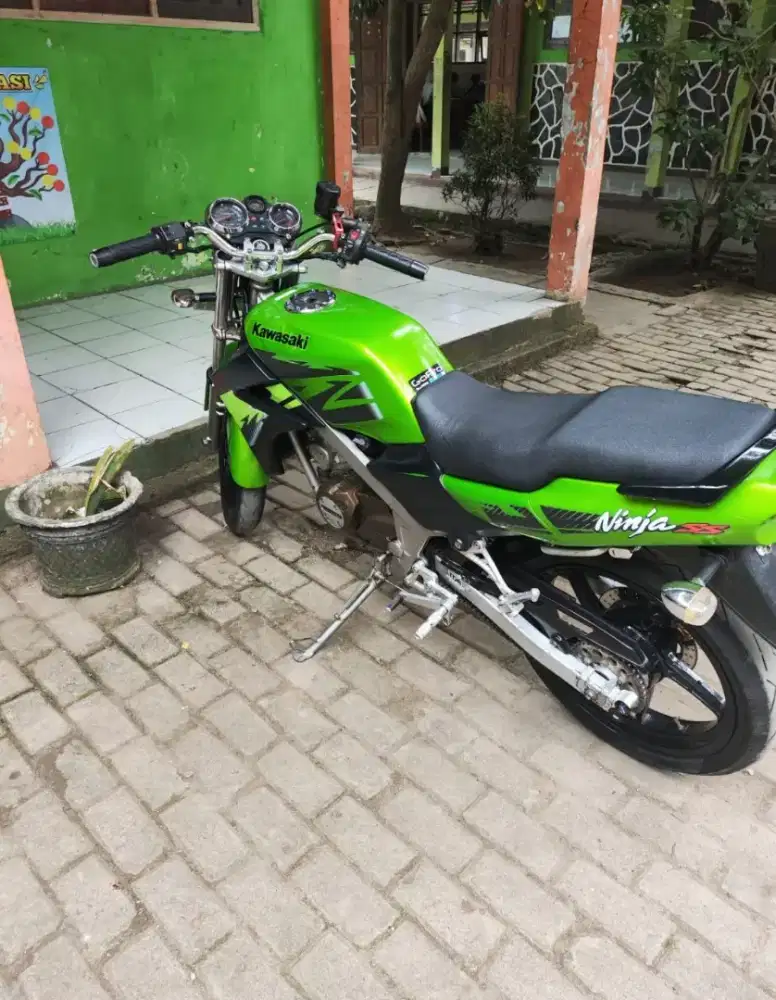 Motor Kawasaki ninja