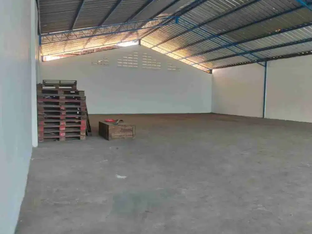 Pergudangan Miami, Gudang di Tegal Alur Kamal Raya, Jakarta Barat, Akses kontainer 40feet.