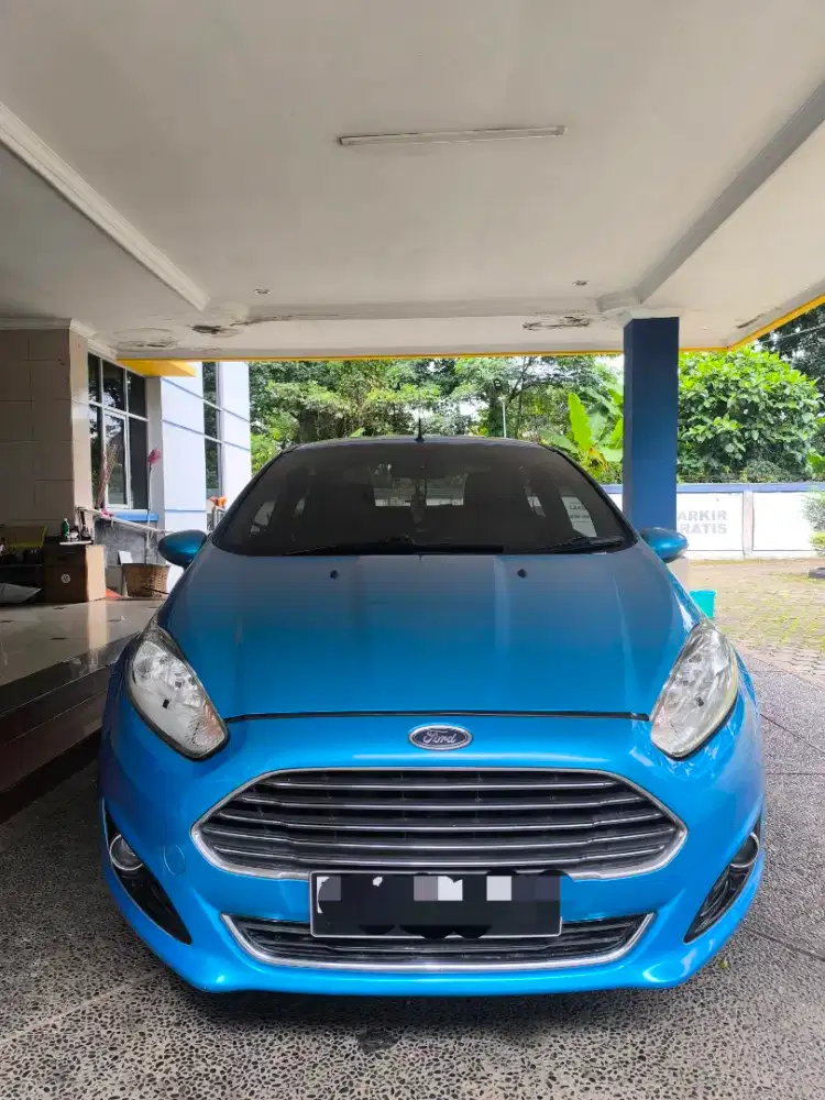 FORD FIESTA ECOBOOST LANGKA SEDAN TITANIUM