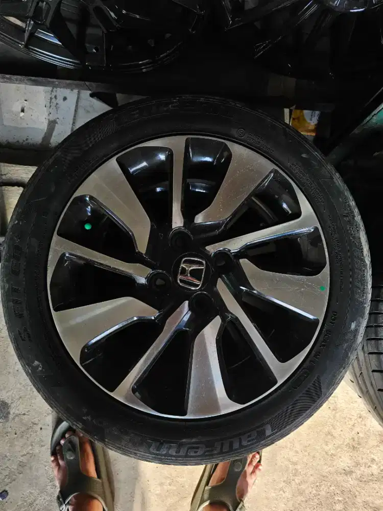 Velg OEM Brio RS R15 PCD4x100 Black Polish. Velg ban  4pcs