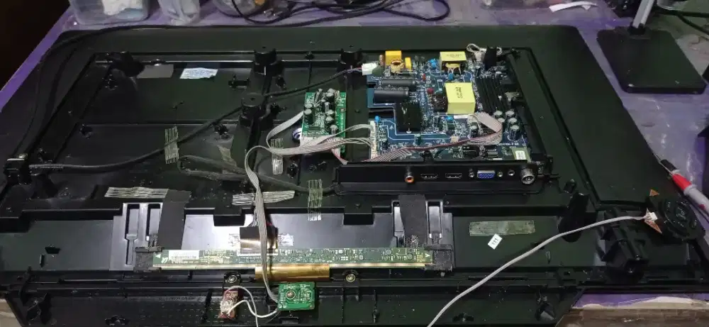 Jasa service TV, Laptop, Hp, mesin cuci dll