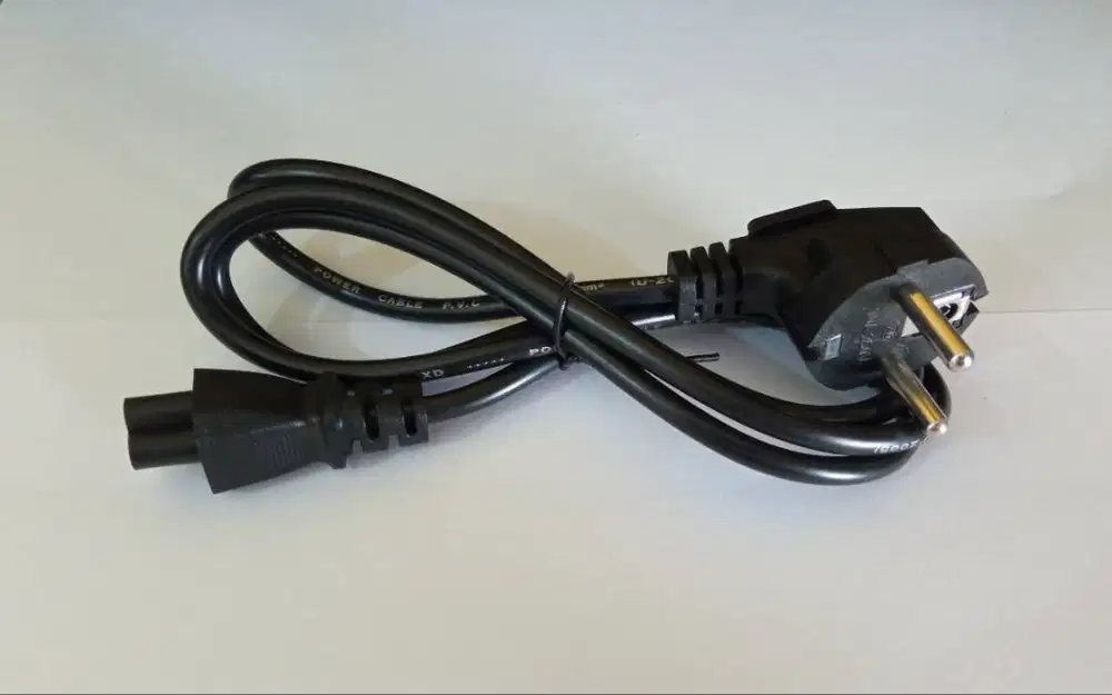 Kabel Power Laptop Colokan Listrik Adaptor Charger Netbook / Notebook