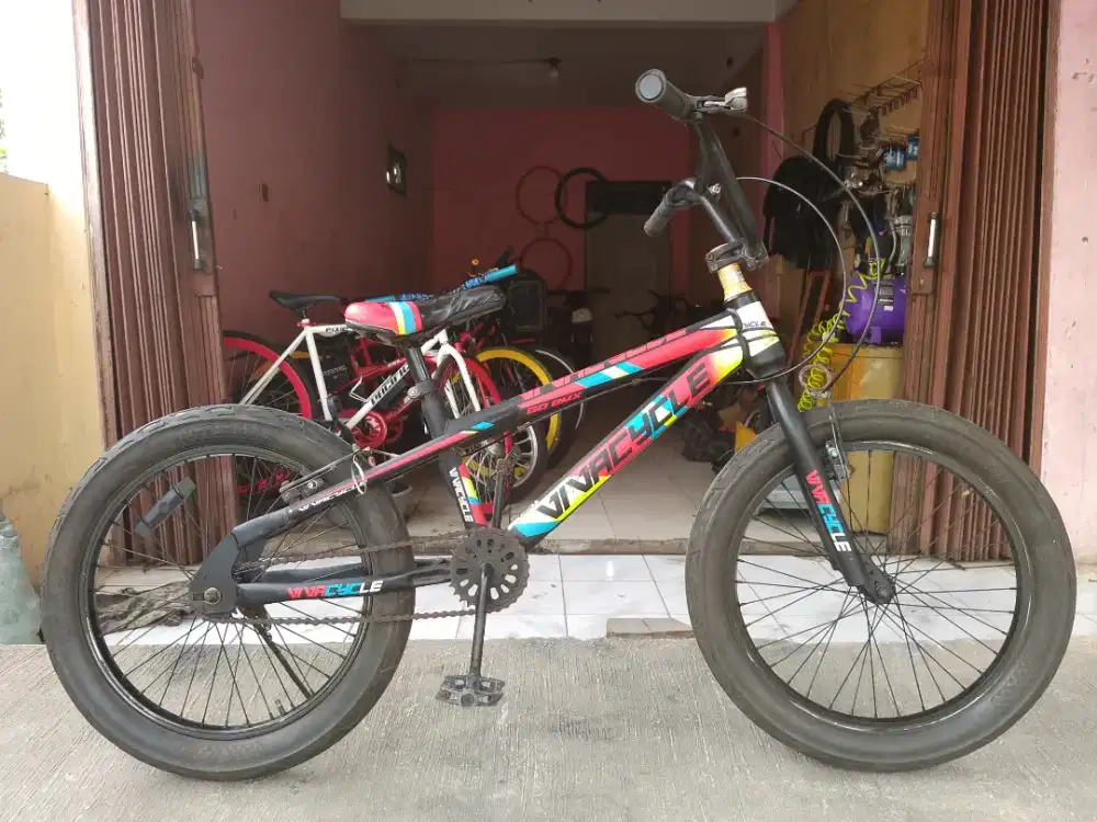 Sepeda BMX Vivacycle UK 20 Siap Pakai