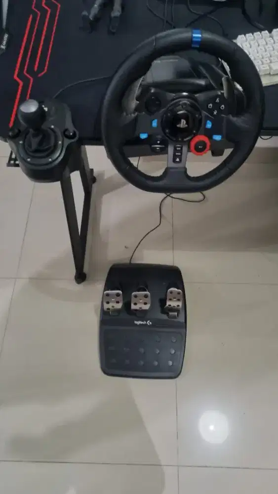 Steering wheel logitech g29
