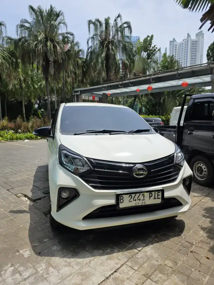 Sigra R AT 2024 LOW KM