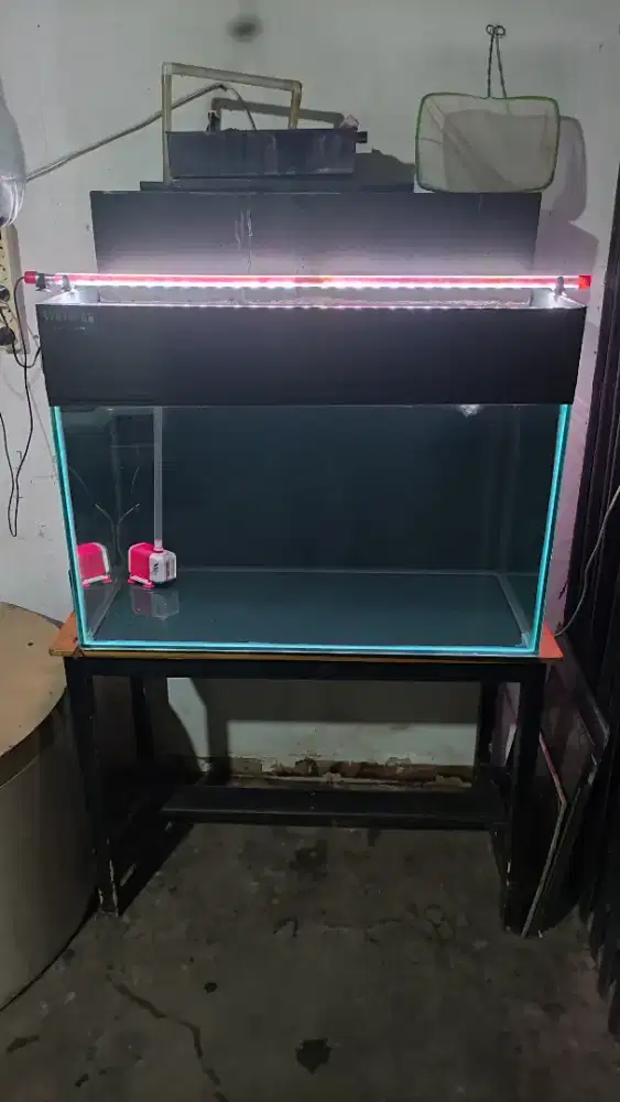 Aquarium 88x52x65 PxLxT 8/10ml fulset tinggal colok dan rak kayu