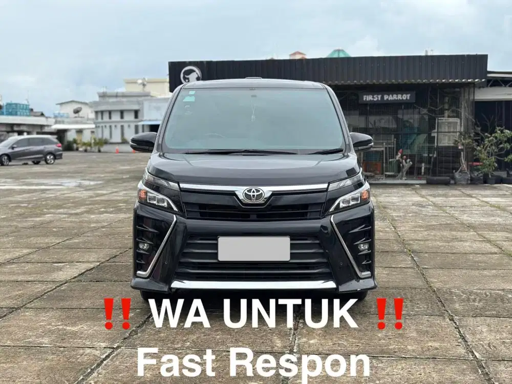 ‼️Toyota Voxy sunroof Hitam 2018‼️Voxy hitam ‼️Voxy putih‼️Voxy 2018