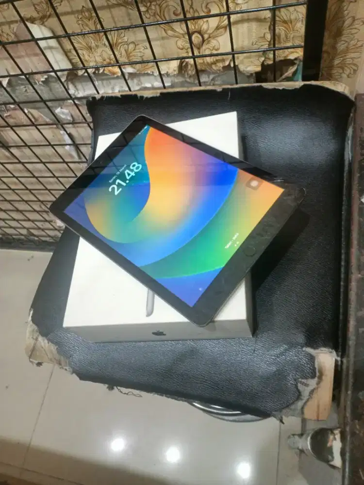 iPad gen 6 internal 32 wifi ex iBox minus finger off SM pemakaian lkp