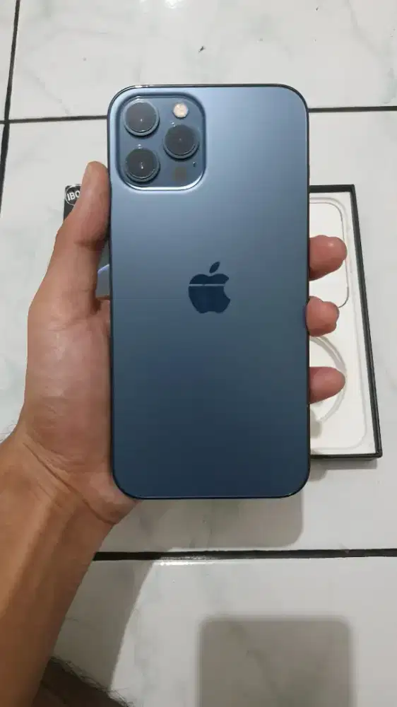 Iphone 12 pro max ibox