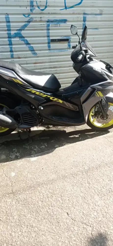 Dijual cepat Yamaha aerox 2021 ( bukan versi lama)