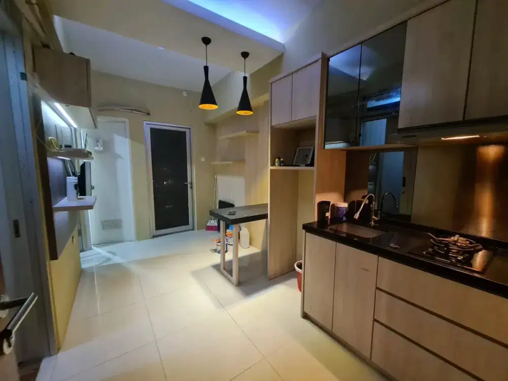 Disewakan Gunawangsa Tidar 2BR Mewah Furnish dan Unit Baru