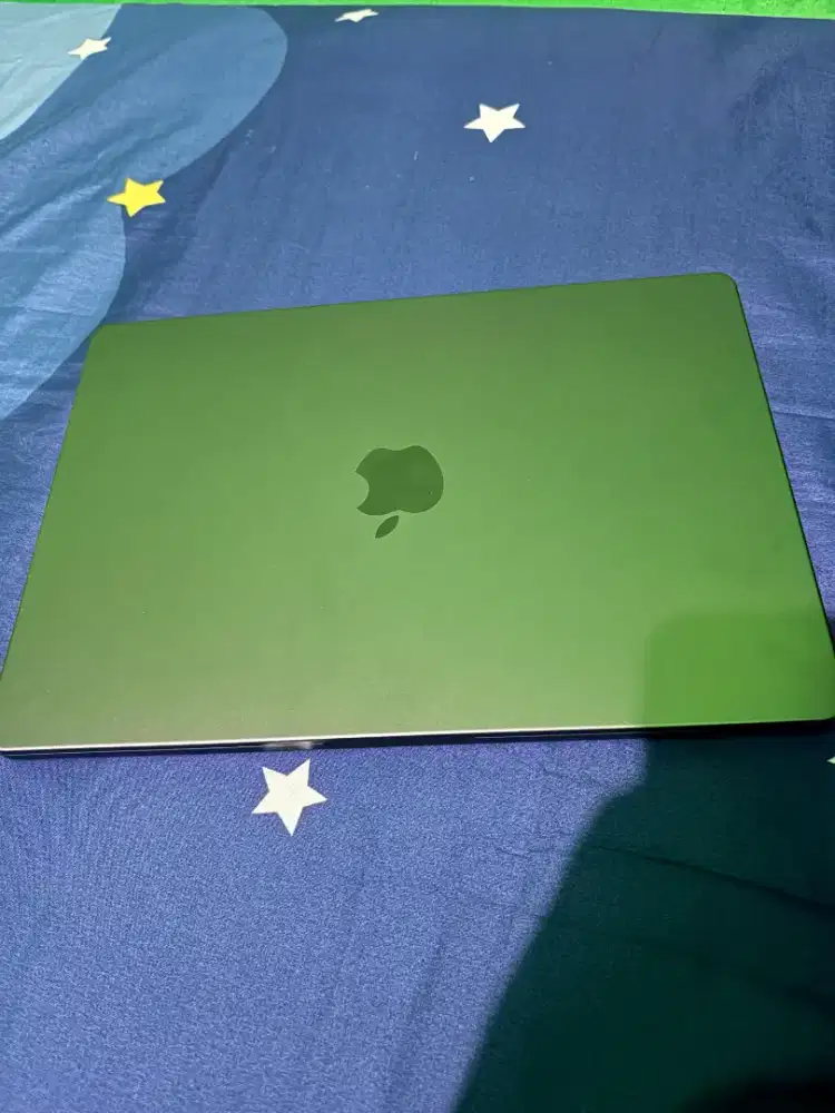 Macbook pro M4 14 inci